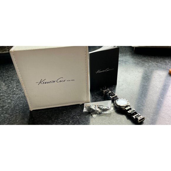 Vtg Kenneth Cole New York Womens Watch Chronograph Swiss Movement Mother Of Pear - Picture 10 of 10